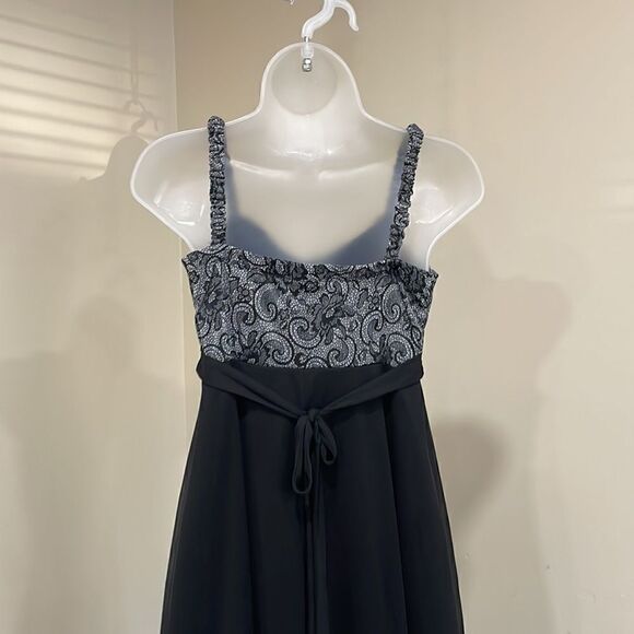 NWOT Enfocus Studio Black Sequin Dress. Size 10 M medium - Picture 5 of 8